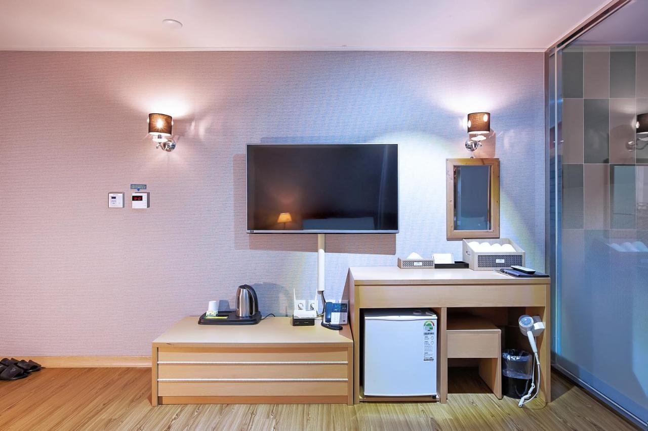 Dome Hotel Кодже Экстерьер фото